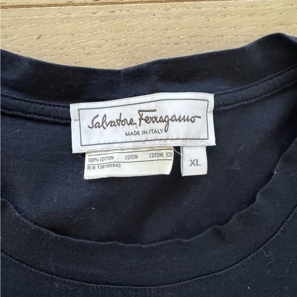 Salvatore Ferragamo Logo Crew Neck T-Shirt Men's Size XL Black - Picture 4 of 4